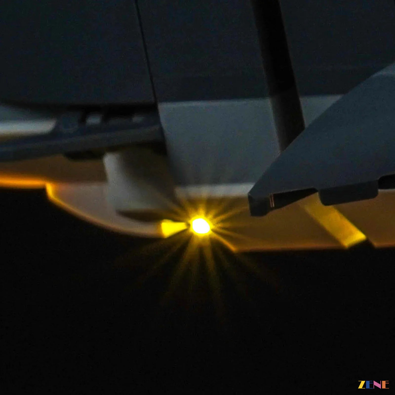 zene bricks LEGO Fierce Shark with a Treasure Chest Light Kit for #31381