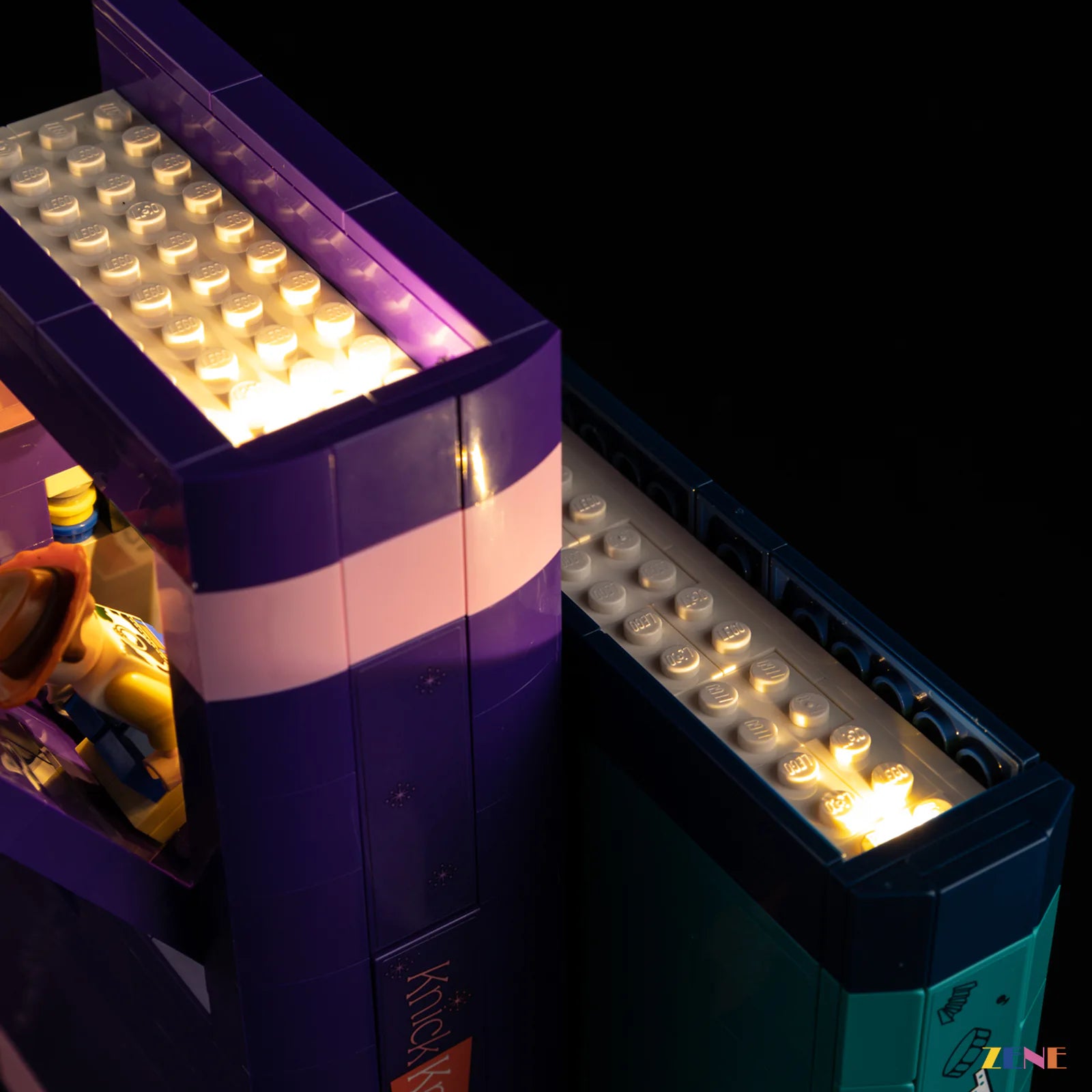 desk bookend ambient lighting scene - ZENE Bricks Light Kit for LEGO® Toy Story Slinky Dog Bookends #43301