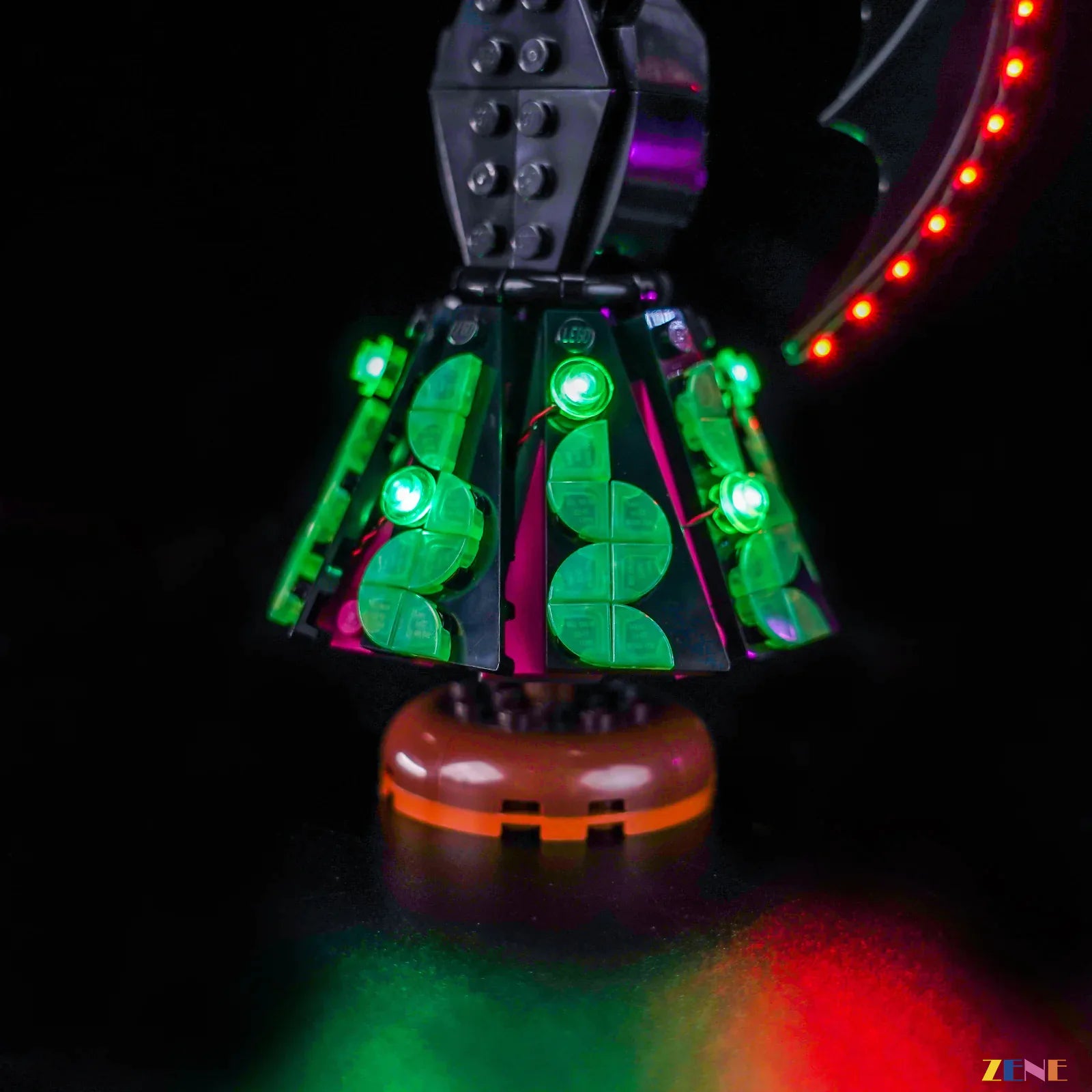 zene bricks LEGO Maleficent's and Cruella De Vil's Dresses Light Kit for #43262