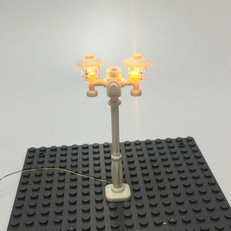 zene bricks MOC Accessory LED Lamp Post Street Light / Spotlight / Traffic Light For City Series Bricks Block Model