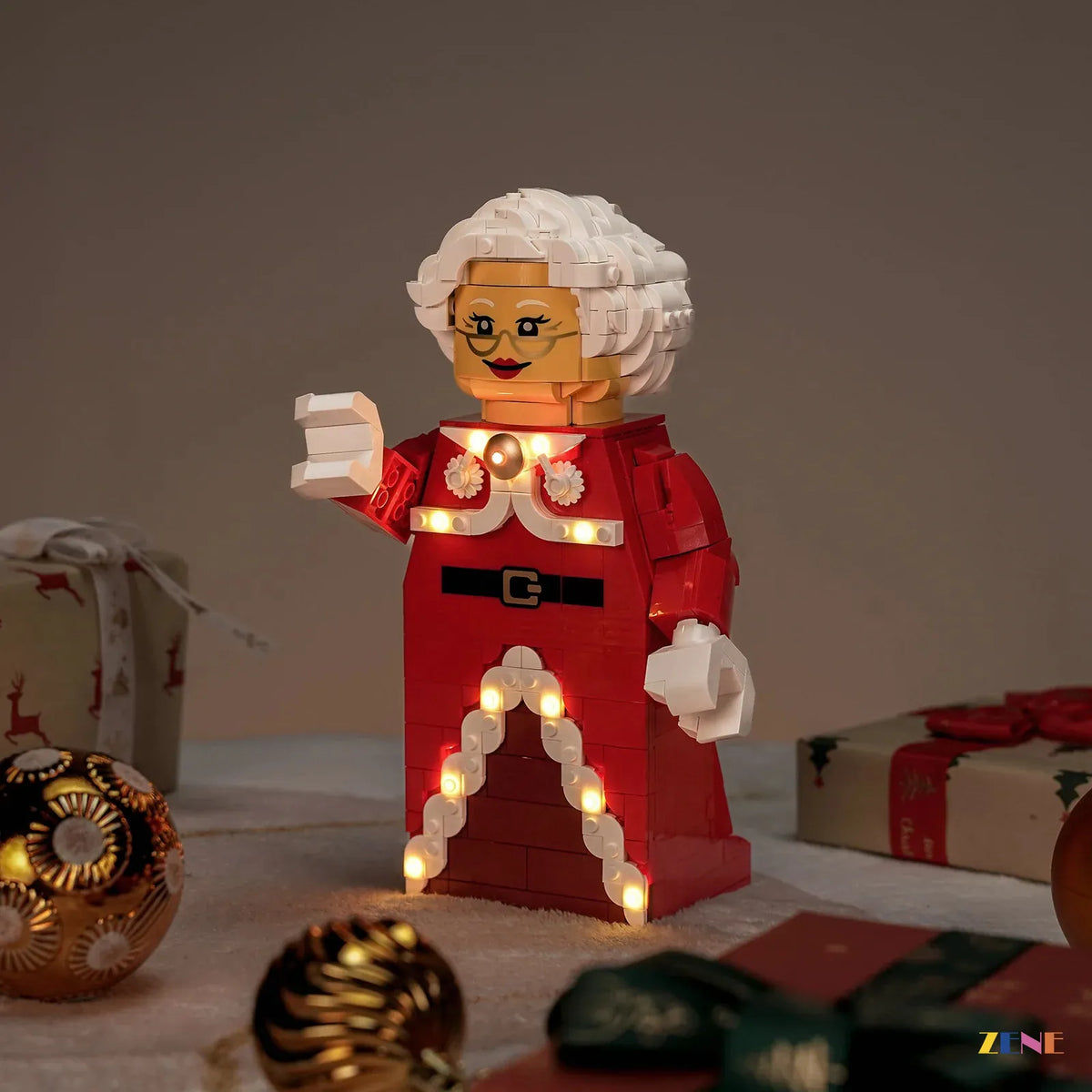 ZENE Bricks Light Kit for LEGO Minifigures Up-Scaled Mrs. Claus Minifigure #40875