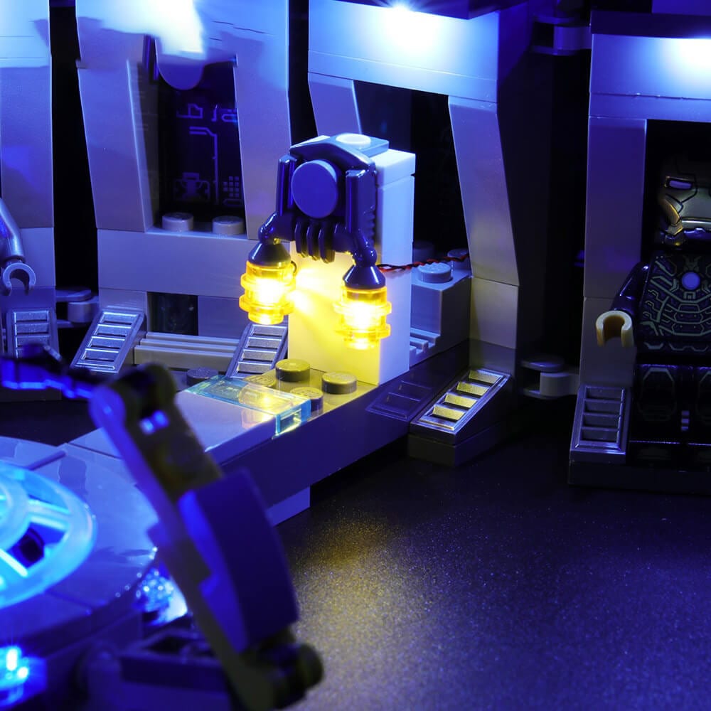 Tony Stark armor hall suits and workshop lighting - ZENE Bricks Light Kit for LEGO® Tony Stark Armored Hall #76125