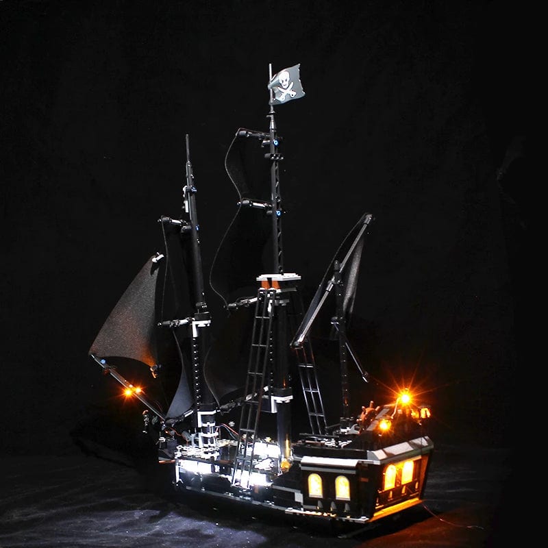 zene bricks LEGO The Black Pearl #4184 Light Kit (Old Version)