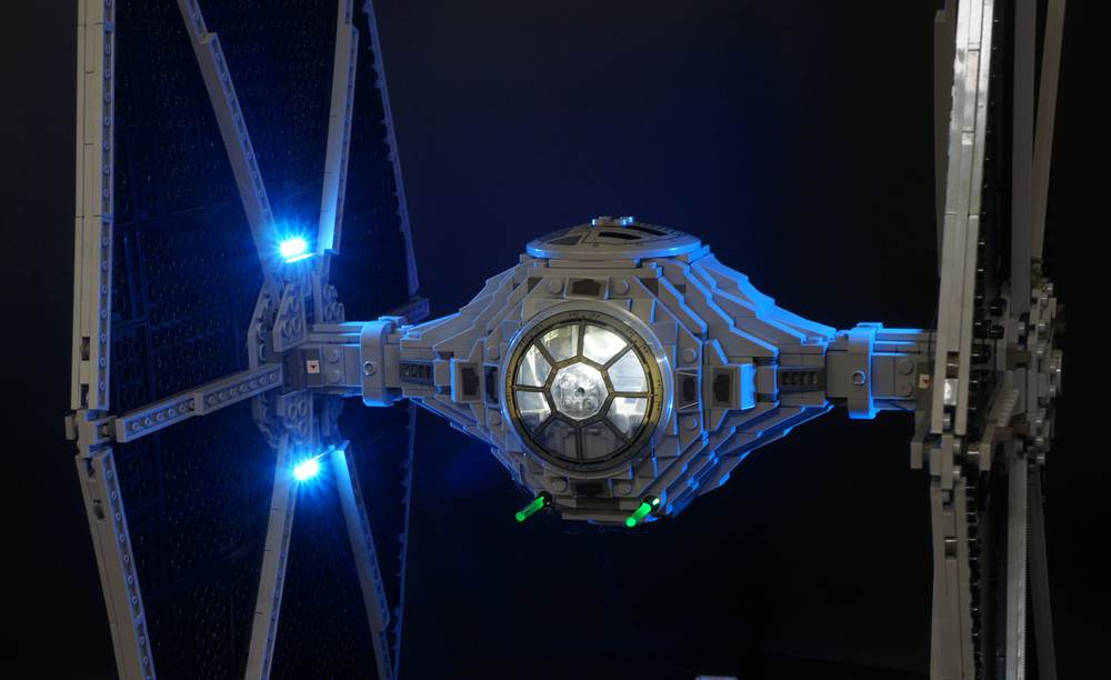 zene bricks LEGO UCS TIE Fighter #75095 Light Kit