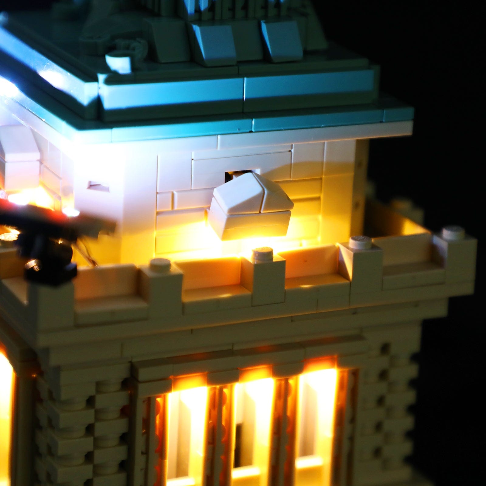 zene bricks LEGO Statue of Liberty #21042 Light Kit